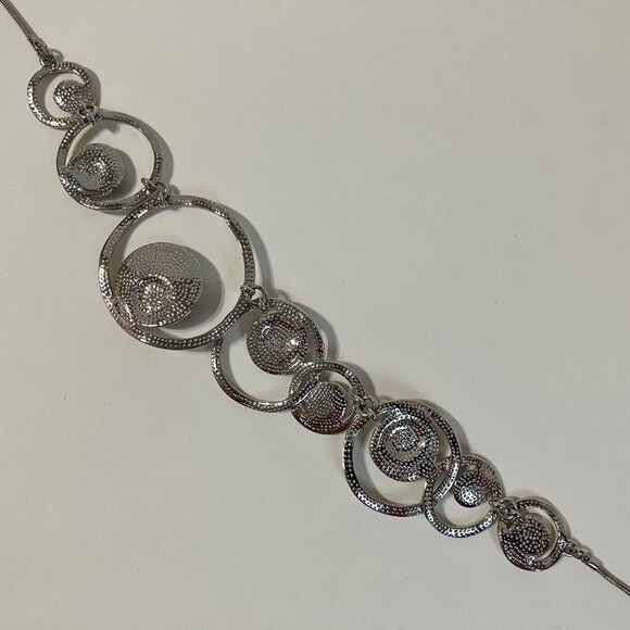 Equilibrium Necklace Purple Pink Crystal Stone Silver Metal Circles Snake Chain - Picture 10 of 12